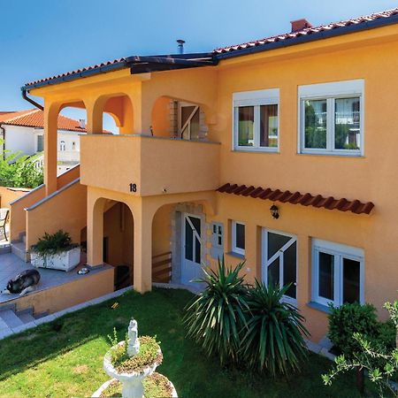 Beautiful Apartment In Crikvenica With Kitchen Esterno foto