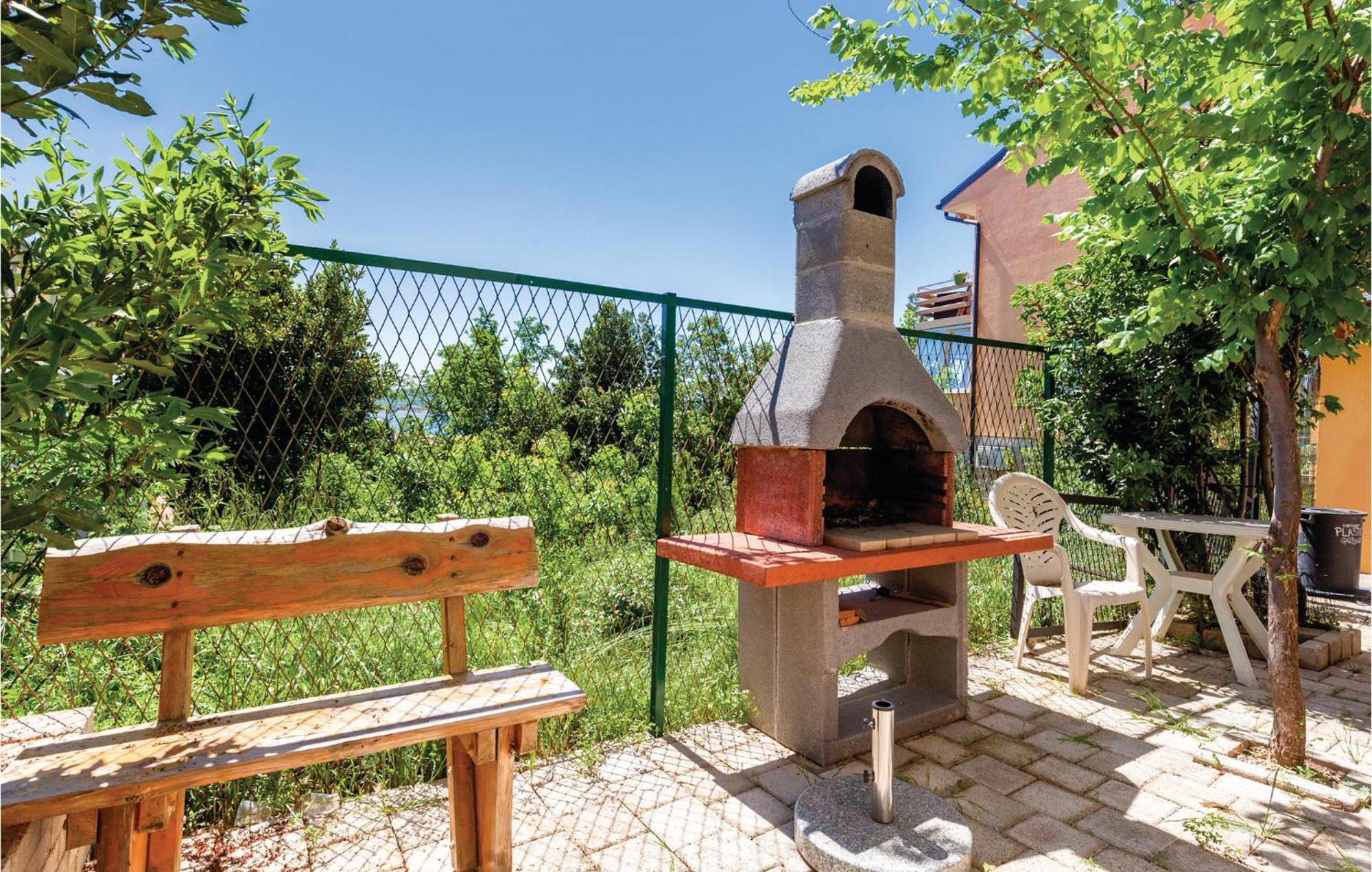 Beautiful Apartment In Crikvenica With Kitchen Esterno foto