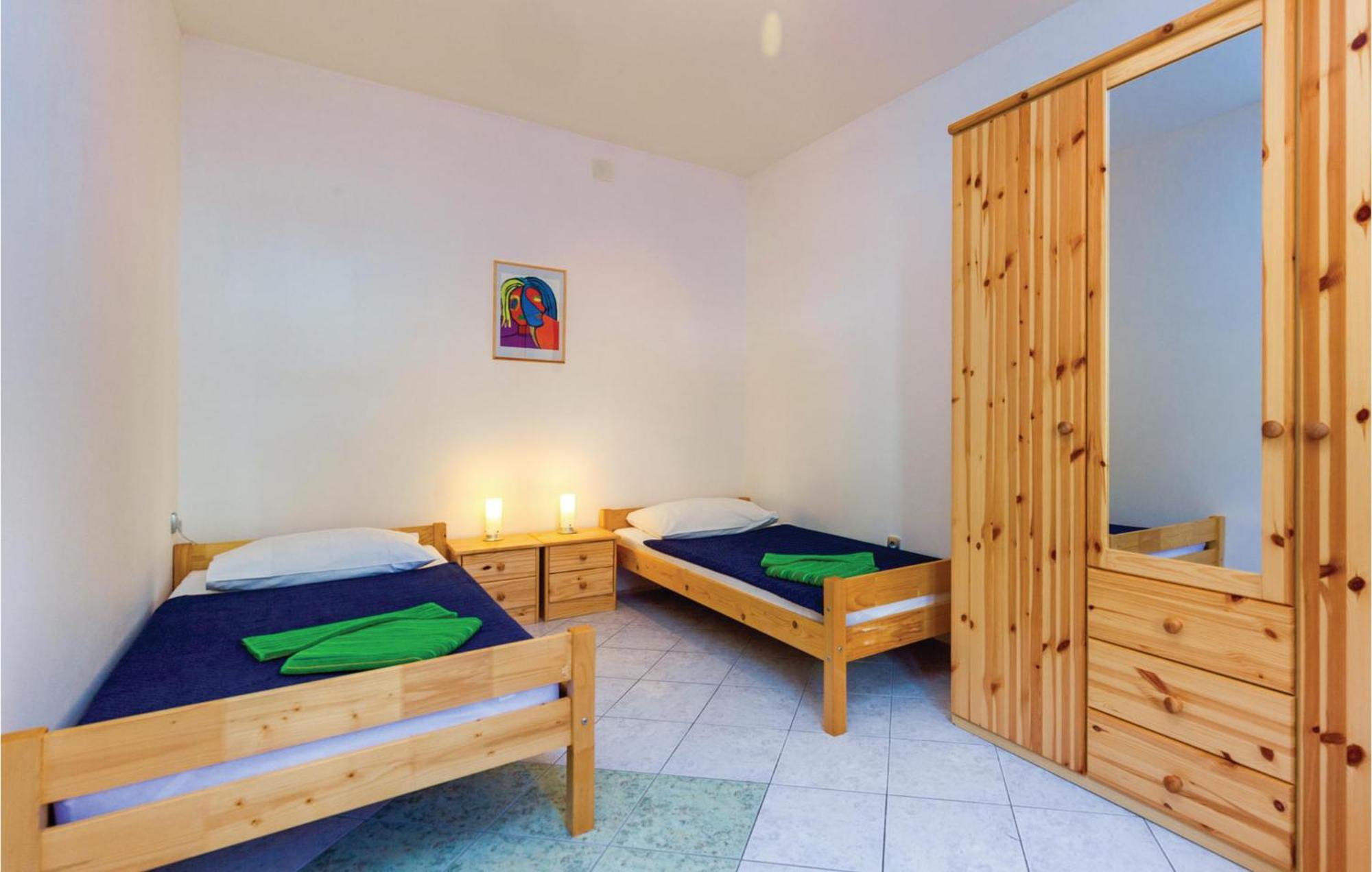Beautiful Apartment In Crikvenica With Kitchen Esterno foto